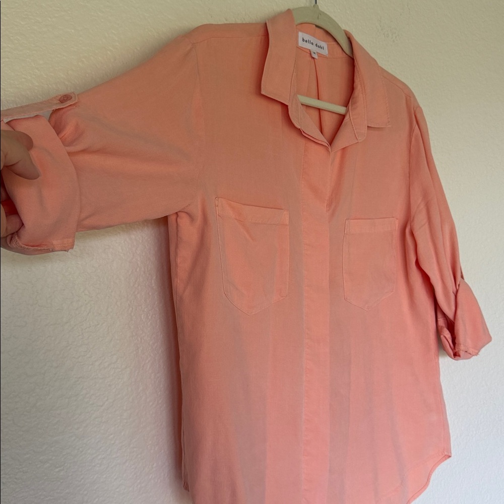 Bella Dahl Split Back Button Down 100% Tencel Top - image 4